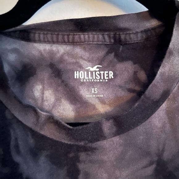 Hollister top womans size XS - Picture 2 of 4